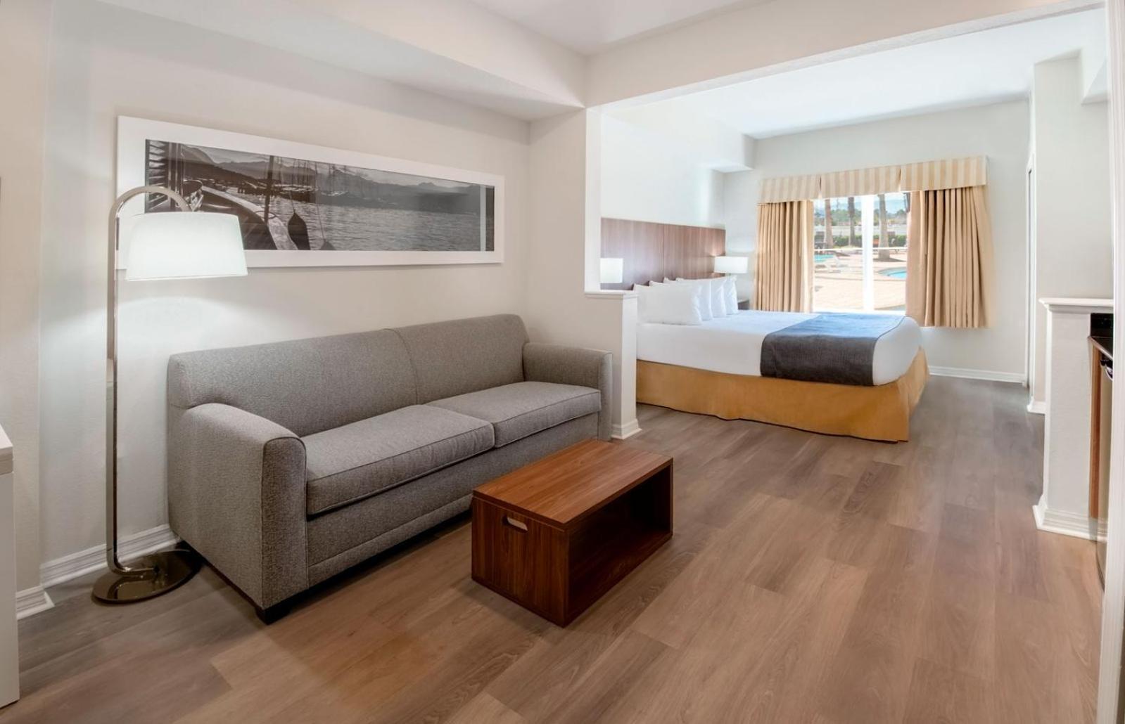 The Point Hotel & Suites Universal Орландо Екстериор снимка